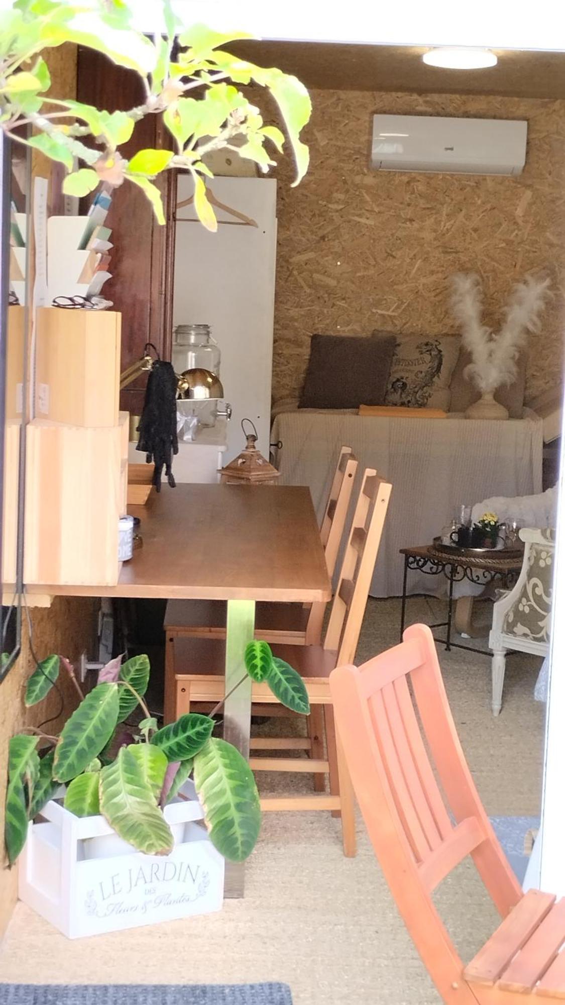 Le Laboratoire Shabby Chic De La Parfumerie Du Manoir Chavagne Kültér fotó