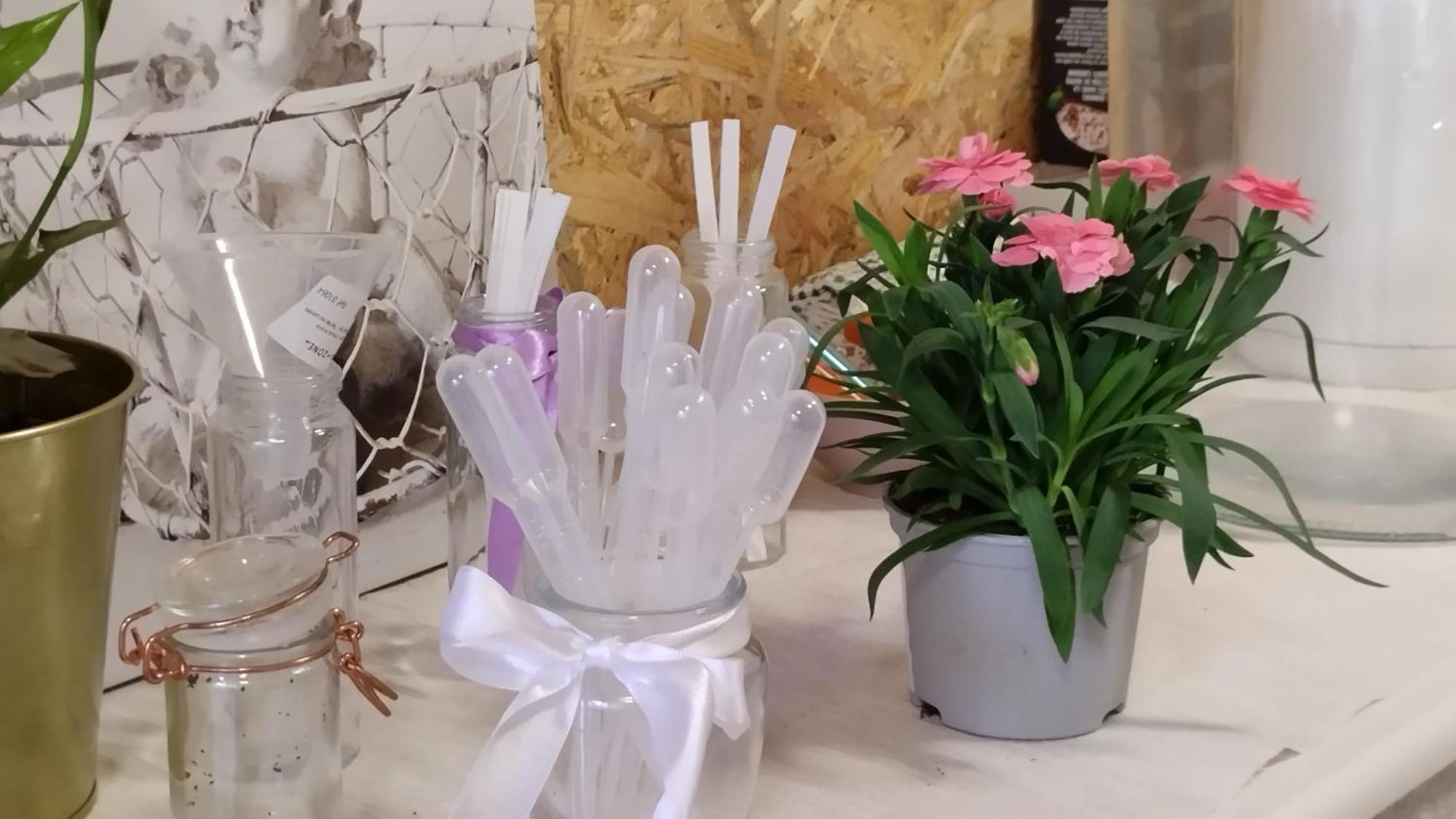Le Laboratoire Shabby Chic De La Parfumerie Du Manoir Chavagne Kültér fotó